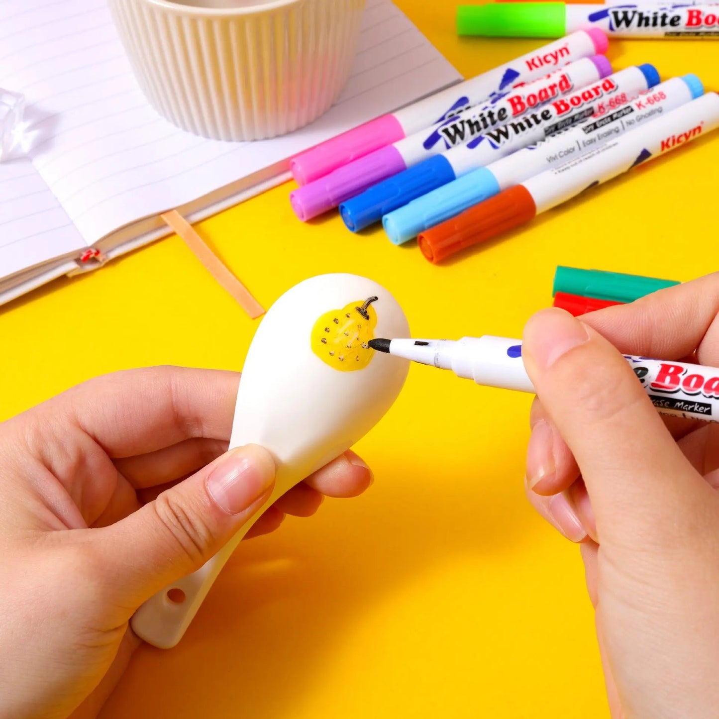 8/12 Colors Magical Water Floating Student Painting Brush, Whiteboard Markers, Suspension Kids Educational Painting Pen Toys