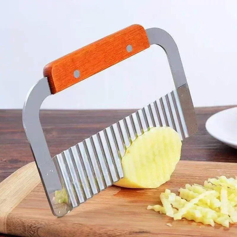 Wavy Potato Cutter - Stainless Steel Crinkle Vegetable Knife