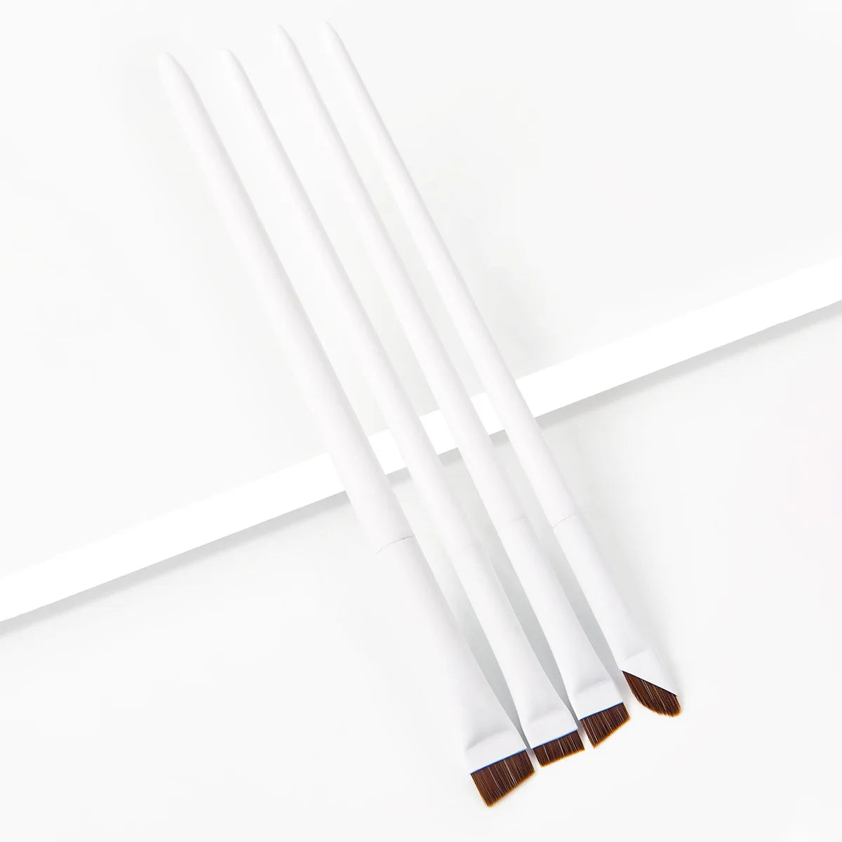 4Pcs Sickle Blade Eyeliner Brush Ultra Thin Flat  Fine  Eye Liner Makeup Brushes Flat Eyeliner Brush Eyebrow Make Up Brush