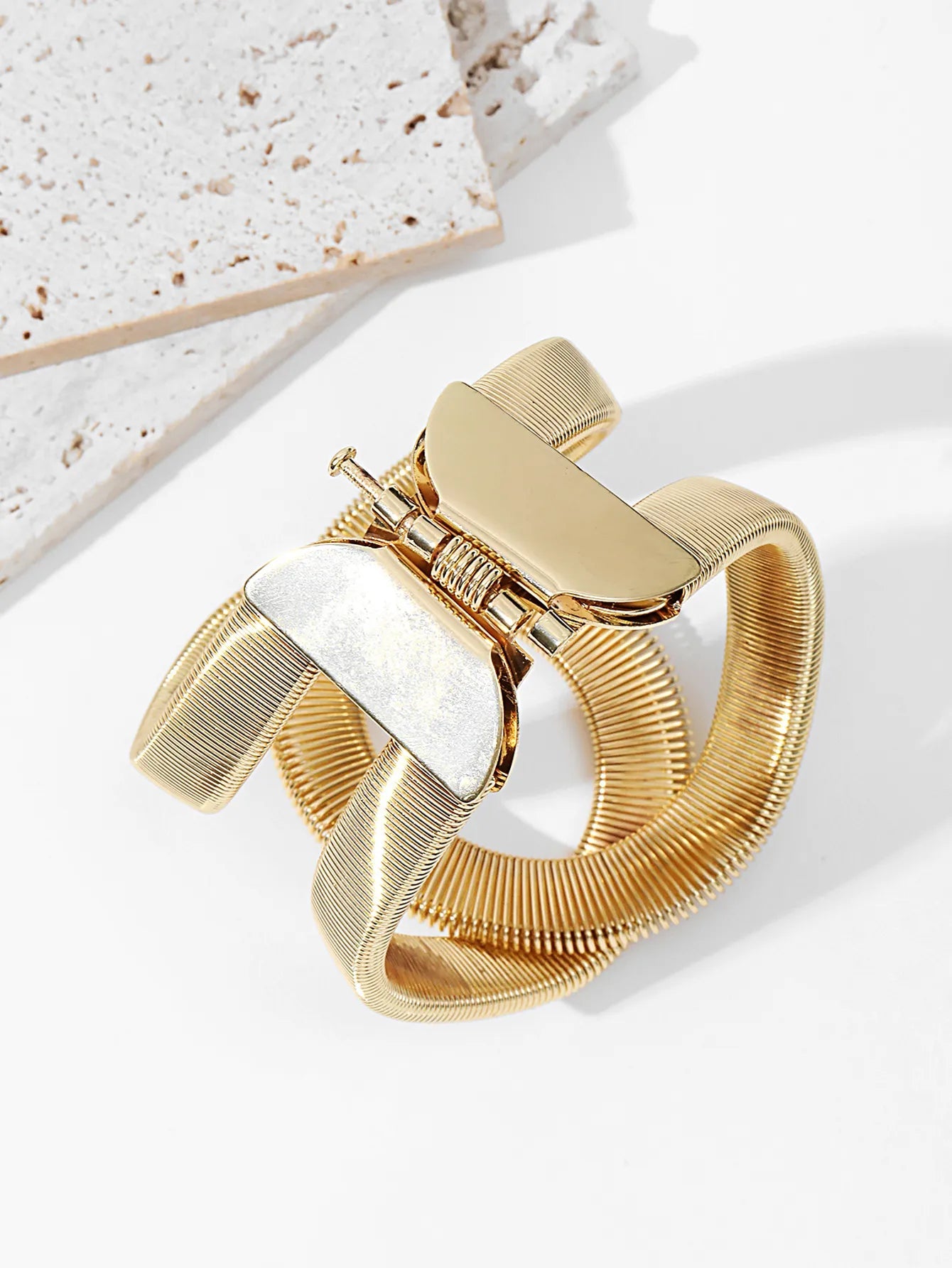 Fashion Designer Jewelry Elegent Alloy Wide Spring Cuff Bracelet Bangles Statement Jewelry Fashion Bangle For Women Big